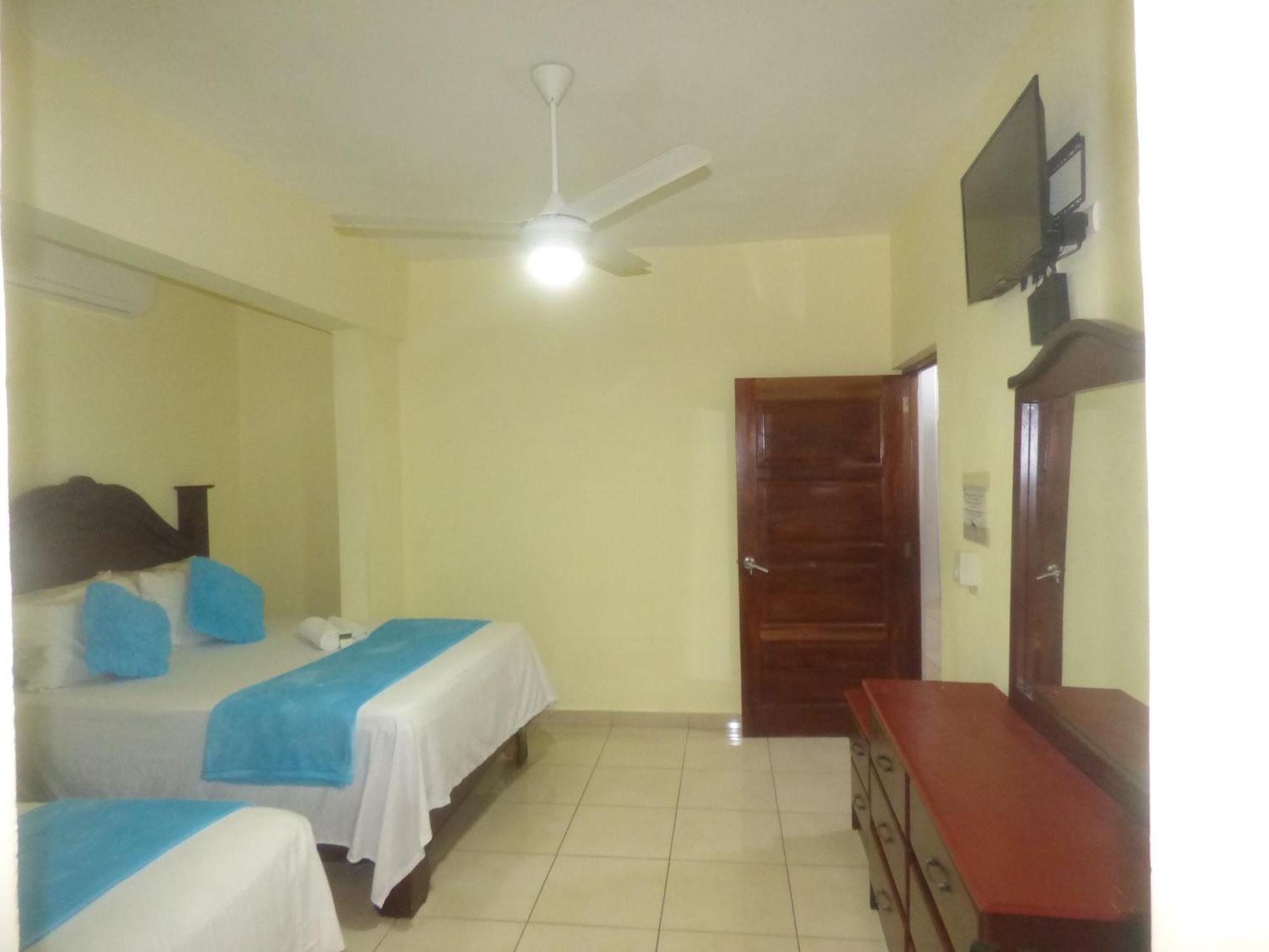 Hotel Enrique I Gazcue, Bed And Breakfast Santo Domingo Zewnętrze zdjęcie