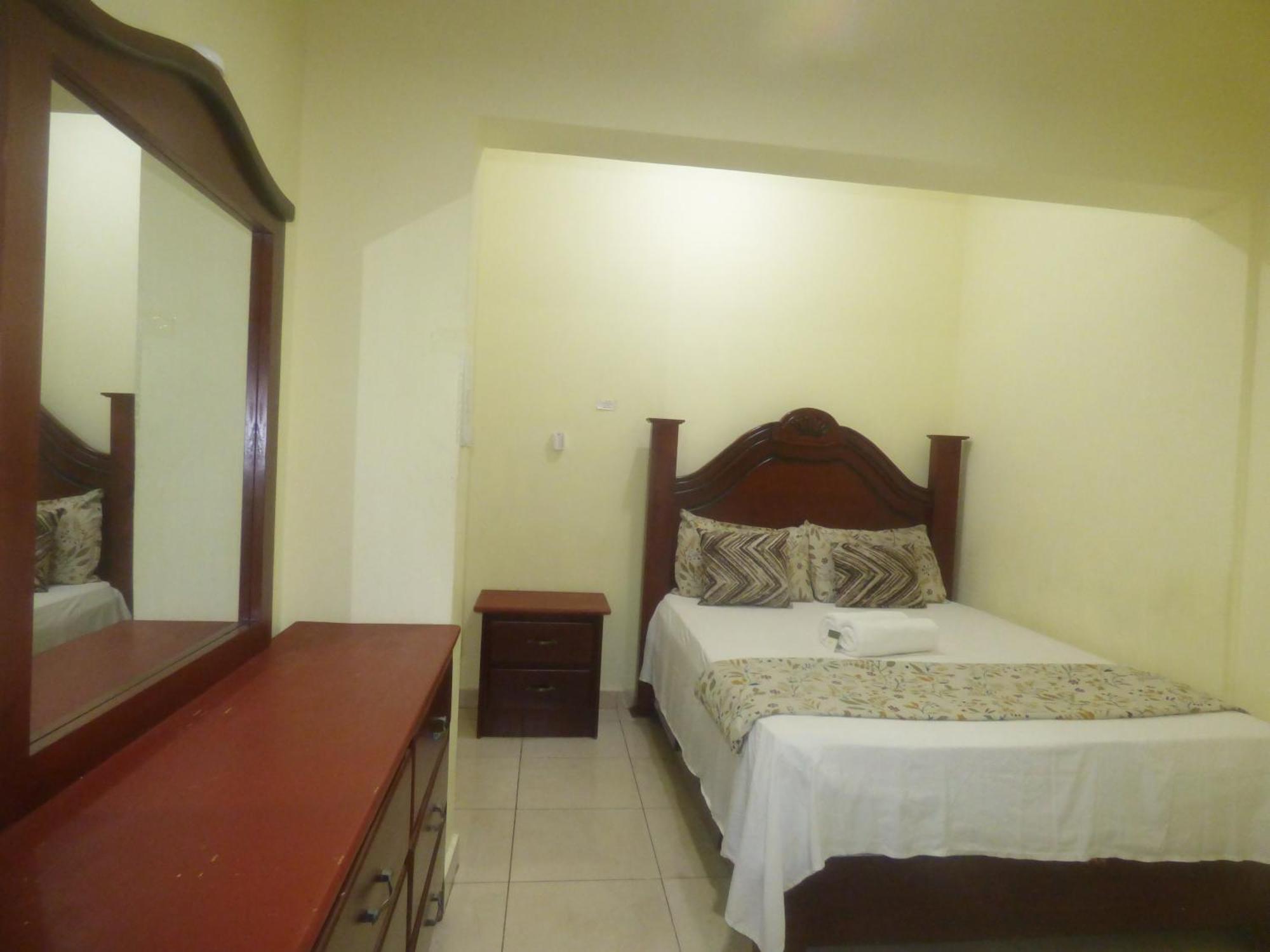 Hotel Enrique I Gazcue, Bed And Breakfast Santo Domingo Zewnętrze zdjęcie