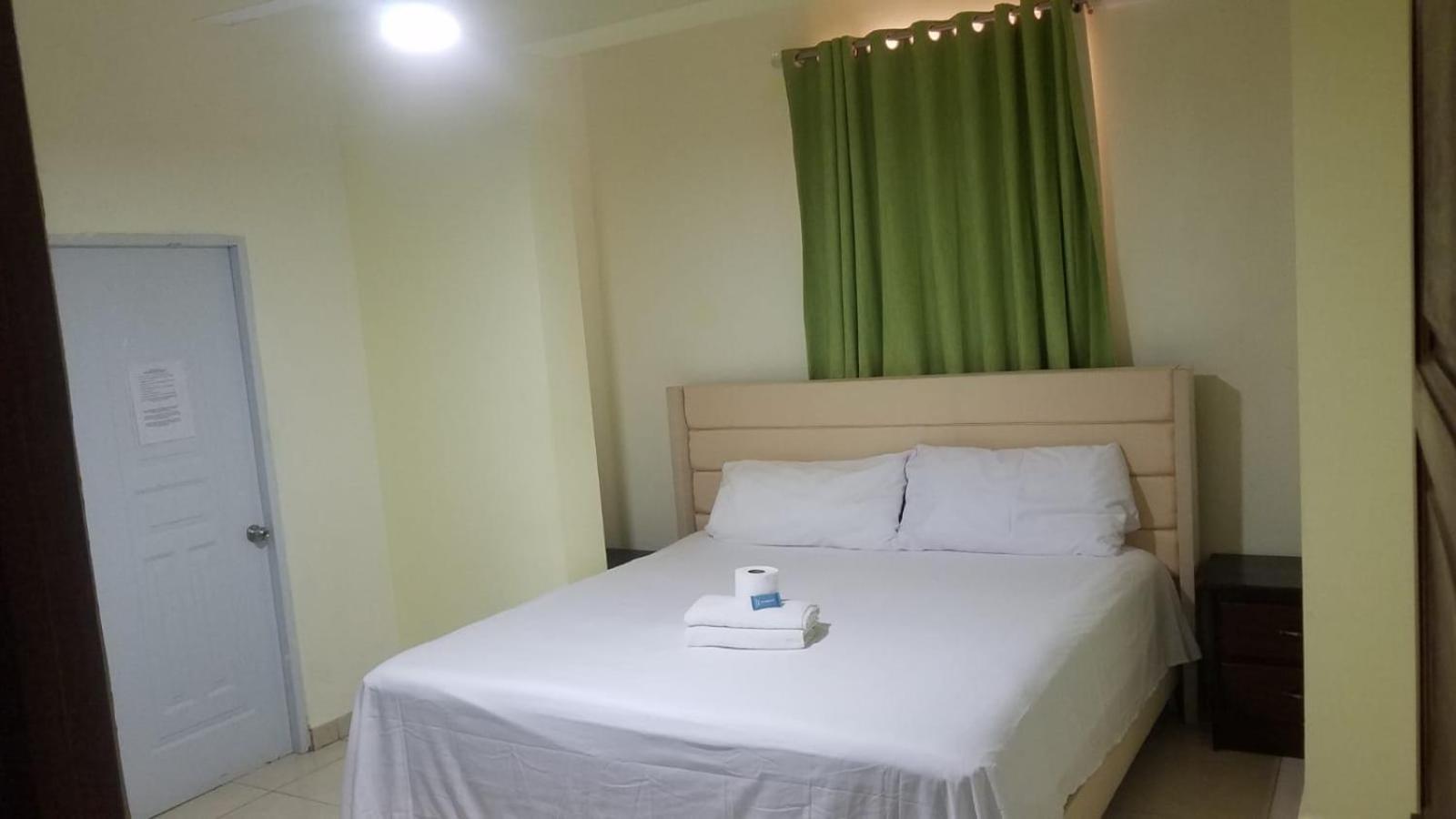 Hotel Enrique I Gazcue, Bed And Breakfast Santo Domingo Zewnętrze zdjęcie
